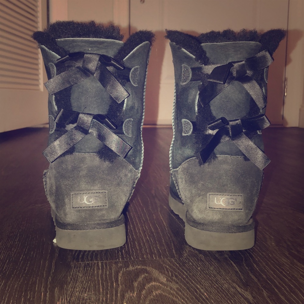 Black Lace Up Uggs Boots